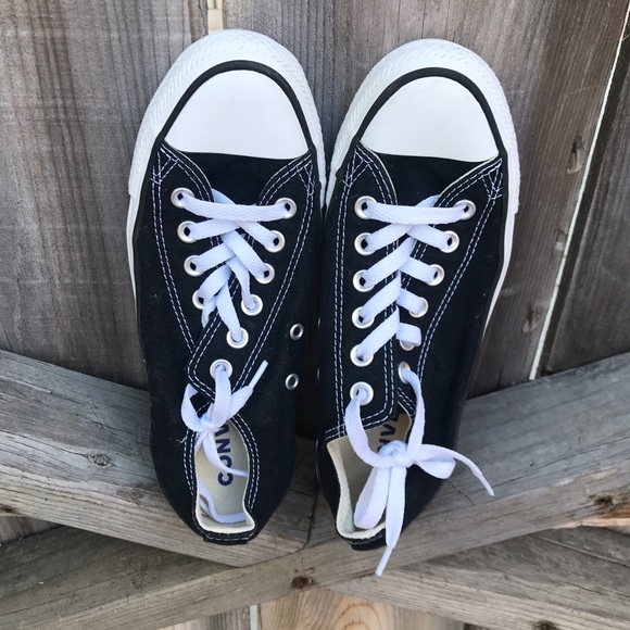 Converse Shoes - Converse all star shoe size 6.5